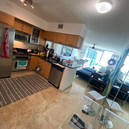 Comfortable Room In The Brickell City Center Area Miami Exterior photo