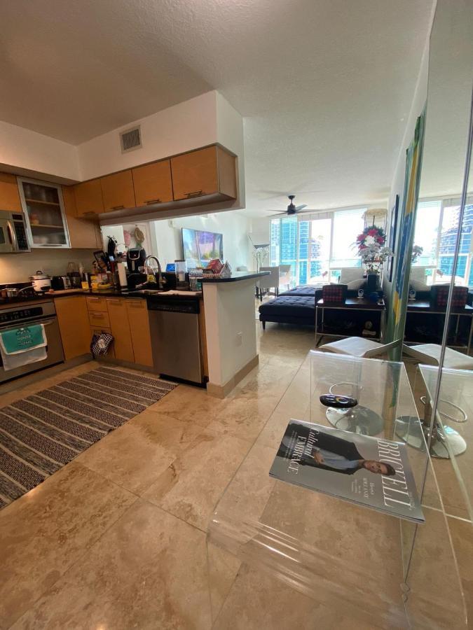 Comfortable Room In The Brickell City Center Area Miami Exterior photo